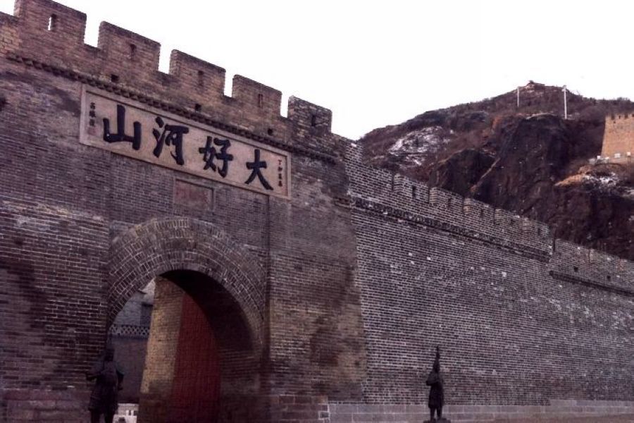 夕阳下的张家口老街风情